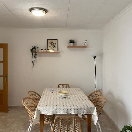 Cozy Apartment In Centre Of Alicante Near Plaza De Toros Extérieur photo