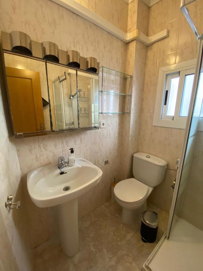 Cozy Apartment In Centre Of Alicante Near Plaza De Toros Extérieur photo