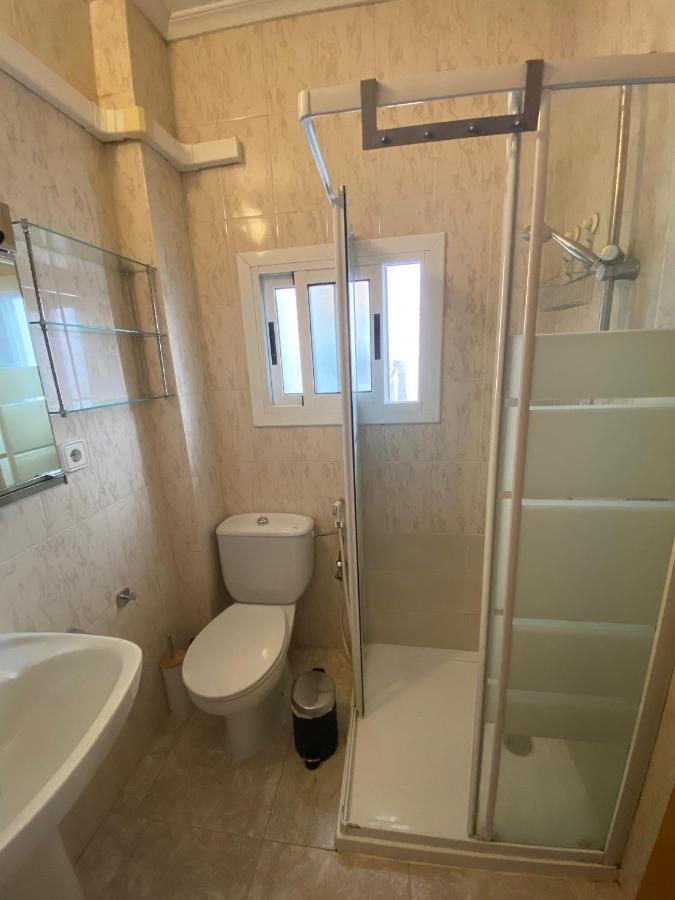 Cozy Apartment In Centre Of Alicante Near Plaza De Toros Extérieur photo